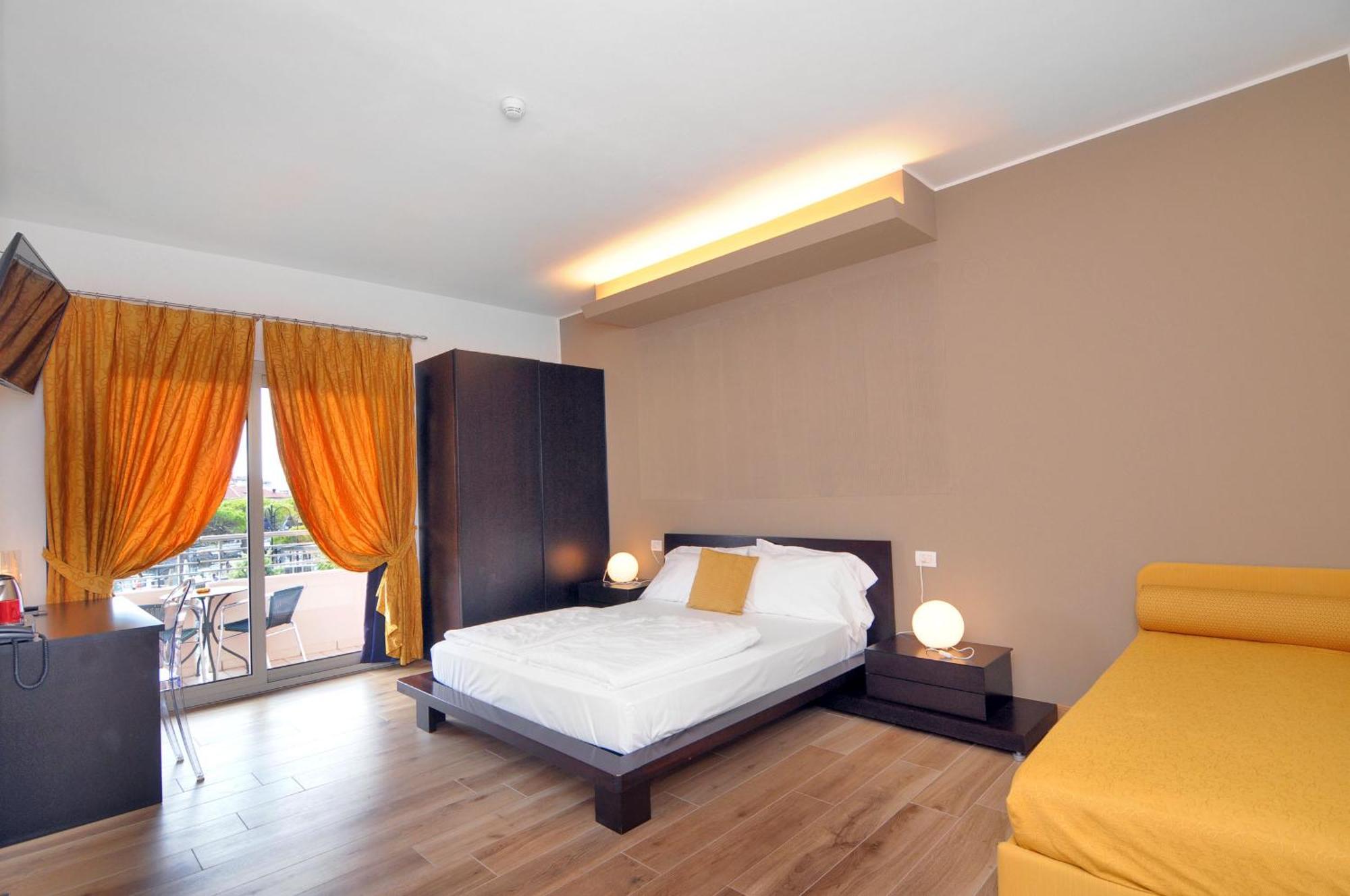 Eco Hotel Cleofe Каорле Екстер'єр фото