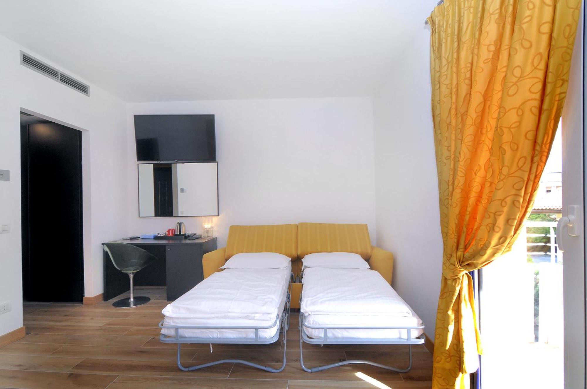 Eco Hotel Cleofe Каорле Екстер'єр фото