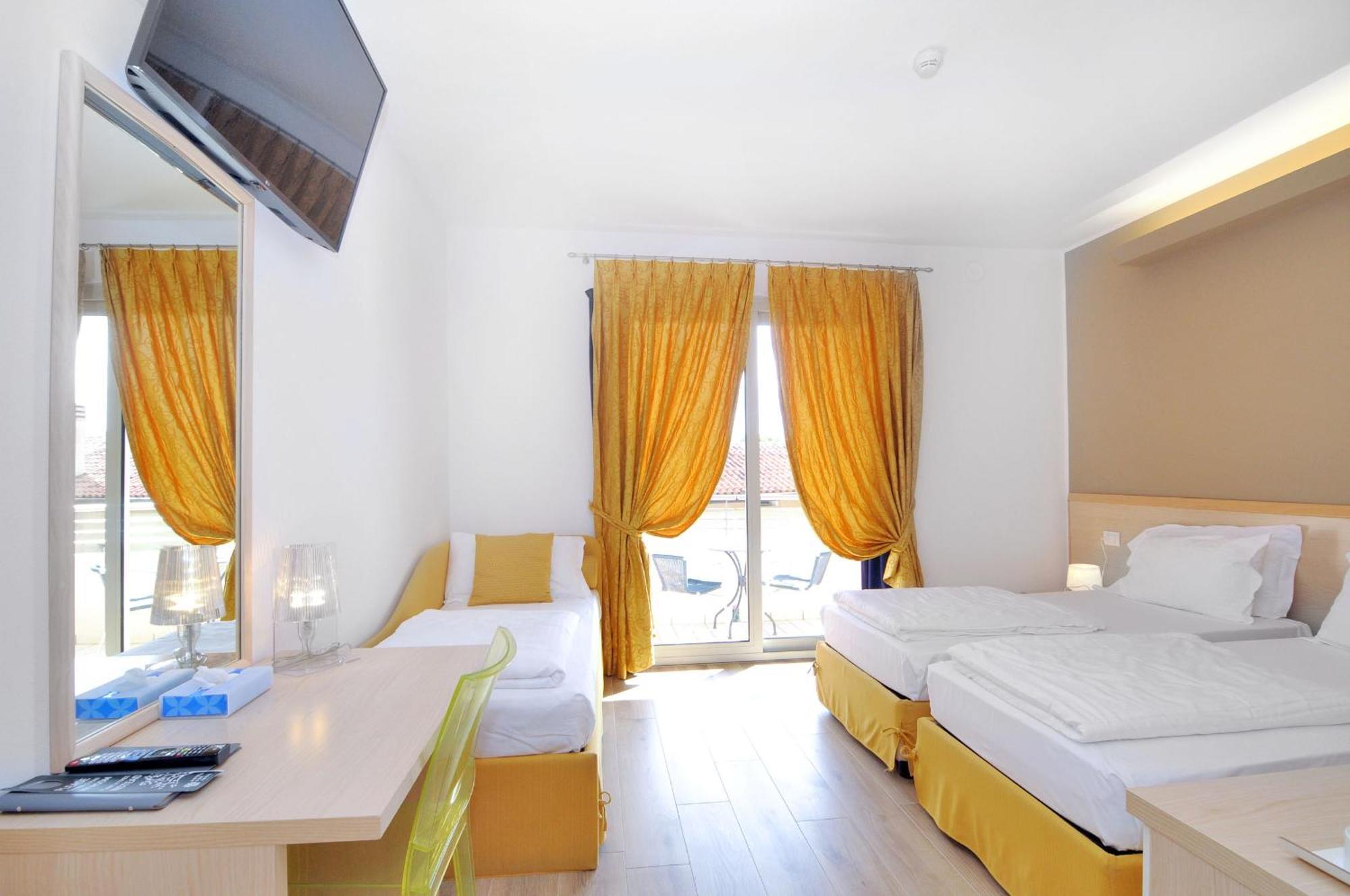 Eco Hotel Cleofe Каорле Екстер'єр фото