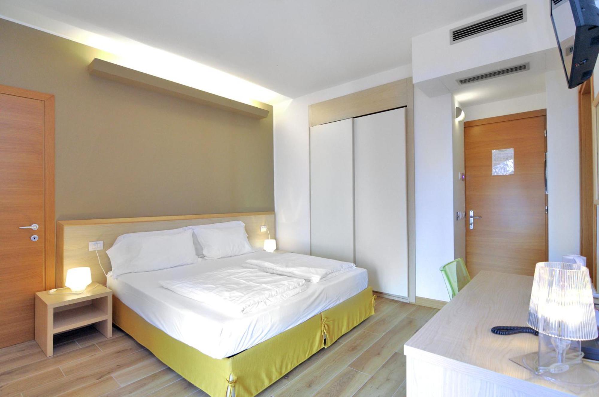 Eco Hotel Cleofe Каорле Екстер'єр фото