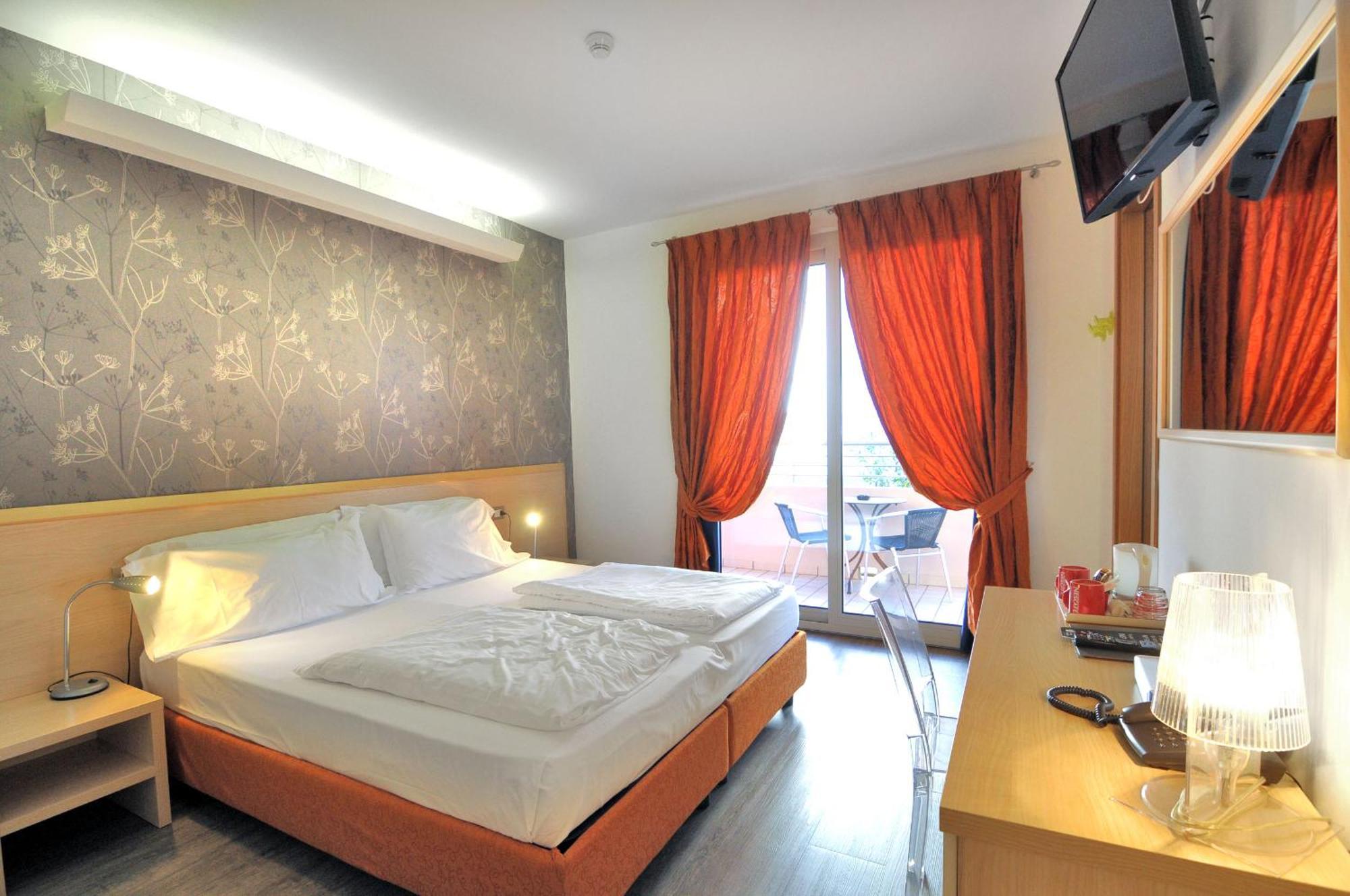 Eco Hotel Cleofe Каорле Екстер'єр фото